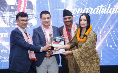 काठमांडू: गायिका पूजन काफले को मिला 'सर्वश्रेष्ठ महिला आधुनिक गायिका' का राष्ट्रीय राजधानी पुरस्कार