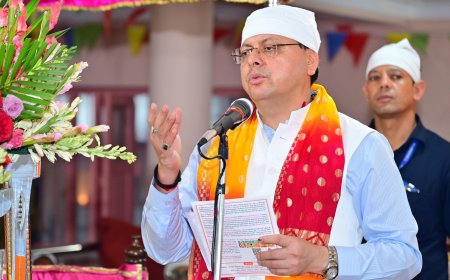 मुख्यमंत्री श्री पुष्कर सिंह धामी ने सोमवार को श्री ब्रह्म निवास आश्रम, सप्तसरोवर रोड, भूपतवाला  में 50वाँ निर्वाण दिवस के अवसर पर आयोजित कार्यक्रम में प्रतिभाग किया