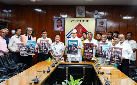 मुख्यमंत्री श्री पुष्कर सिंह धामी ने सोमवार को सचिवालय में  फ़िल्म बौल्या काका के पोस्टर का किया विमोचन
