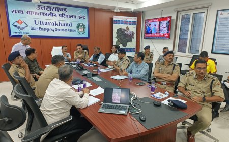 धराली में युद्धस्तर पर चल रहे राहत और बचाव कार्य