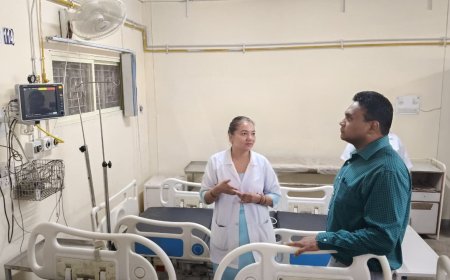 धराली आपदा :  अलर्ट मोड में स्वास्थ्य विभाग, मुख्यमंत्री के निर्देश पर स्वास्थ्य सचिव ने किया अस्पतालों का निरीक्षण