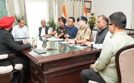 राज्यपाल लेफ्टिनेंट जनरल गुरमीत सिंह ने राहत एवं बचाव कार्यों की अद्यतन जानकारी प्राप्त की