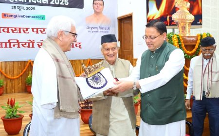 विधानसभा से लोकतन्त्र सेनानी सम्मान विधेयक - २०२५’, पारित