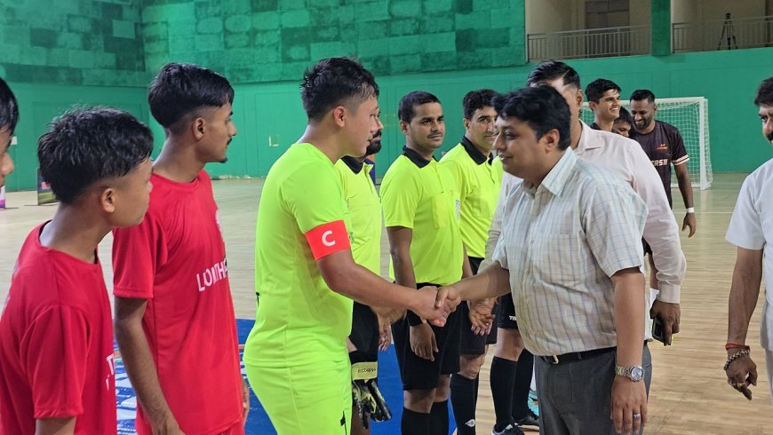 ऑल इंडिया फुटबॉल फेडरेशन फुटसाल चैंपियनशिप 2024-25 का आयोजन रुद्रपुर में जारी, जिलाधिकारी ने किया मैच का अवलोकन