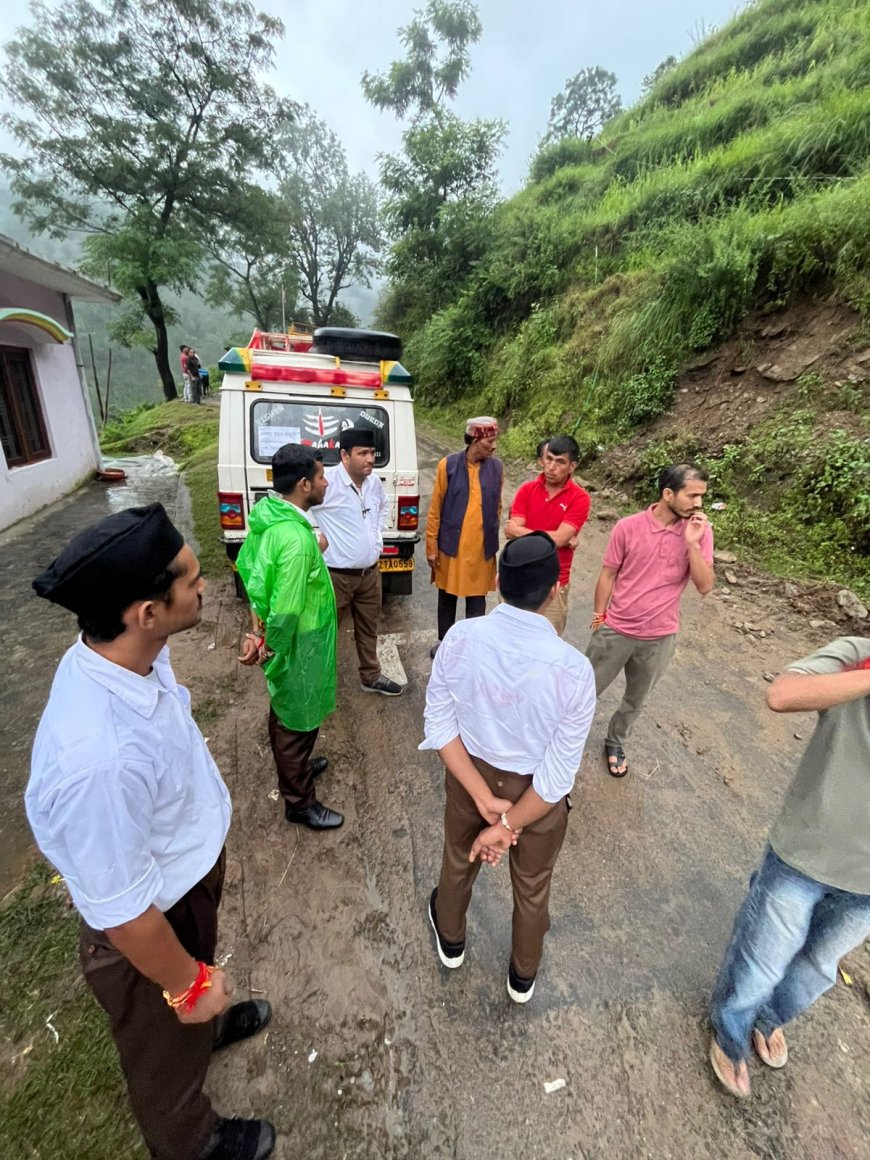 उत्तरकाशी के आपदा प्रभावितों के क्षेत्र में पहुंचा आरएसएस