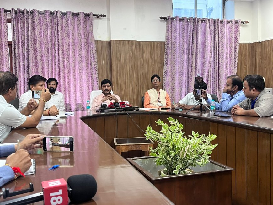 धराली आपदा पर केंद्र की नज़र, हर संभव मदद दे रही केंद्र सरकार : केंद्रीय मंत्री श्री रामदास अठावले