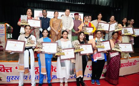 महिला सशक्तिकरण के लिए समर्पण के साथ कार्य करती रहेगी सरकार - मुख्यमंत्री