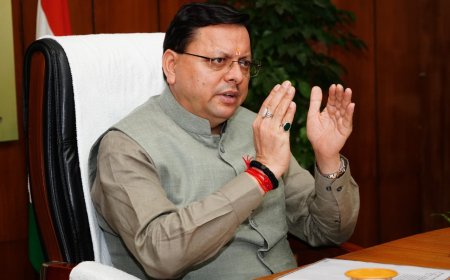 मुख्यमंत्री श्री पुष्कर सिंह धामी से राज्य में आपदा से हुए नुकसान का जायजा लेने आई भारत सरकार की अन्तर-मंत्रालयी टीम ने भेंट की