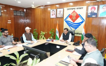 मुख्य सचिव श्री आनन्द बर्द्धन ने बुधवार को सचिवालय में सीएम - राष्ट्रीय कृषि विकास योजना के अंतर्गत राज्य स्तरीय स्क्रीनिंग समिति की बैठक आयोजित