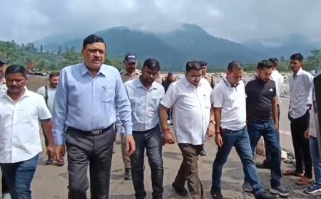 कमिश्नर गढ़वाल ने लिया आपदा का जायजा