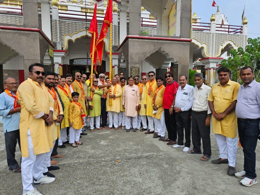 श्री रामलीला अनाज मंडी में श्री राम ध्वज की स्थापना