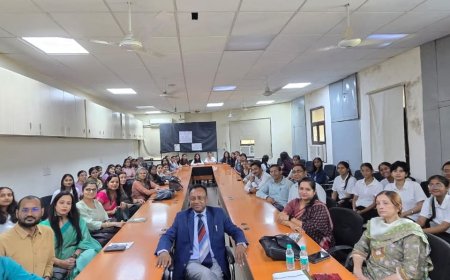 दिल्ली विश्वविद्यालय में रस वैद्य बालेंदु प्रकाश का व्याख्यान विज्ञान और परंपरा का अनोखा संगम