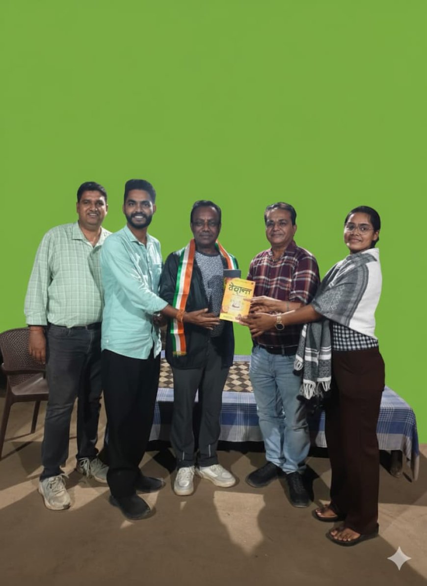 वैध बालेंदु प्रकाश को देवभूमि आइकॉन अवॉर्ड से नवाजा 