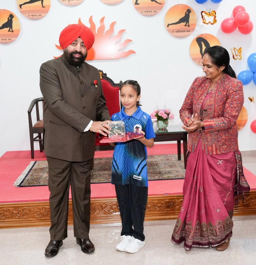 बाल दिवस पर ‘अमृत पीढ़ी संवाद’: राज्यपाल ने बच्चों को बड़े सपने और नई तकनीक अपनाने के लिए प्रोत्साहित किया