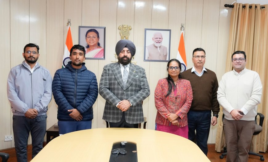 राजभवन देहरादून में राज्यपाल ने डिजिटल परियोजनाओं की समीक्षा की