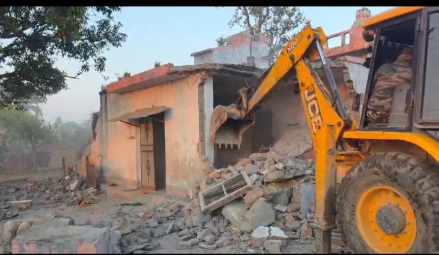 सरकारी भूमि पर अतिक्रमण कर बना दी मस्जिद मदरसे मजारे