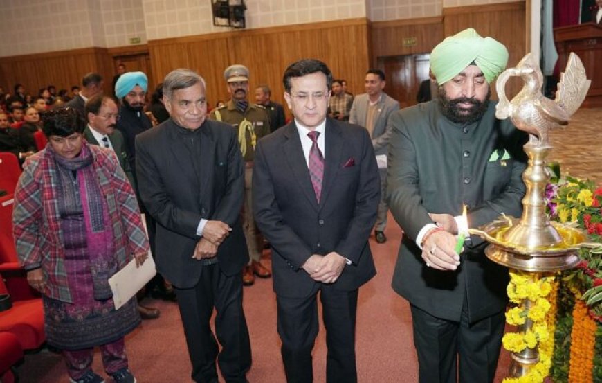 राज्यपाल गुरमीत सिंह ने ‘यूथ अगेंस्ट करप्शन’ गोष्ठी में भ्रष्टाचार के खिलाफ निर्णायक लड़ाई का आह्वान किया