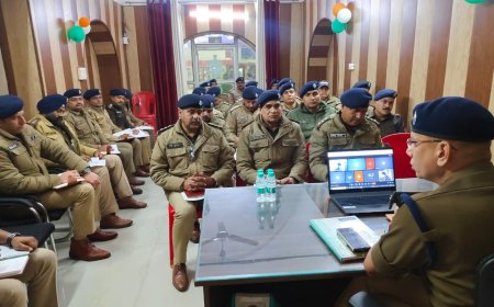 देर रात एसएसपी मणिकांत मिश्रा ने कोतवाली काशीपुर में की सख्त समीक्षा बैठक, कानून-व्यवस्था को लेकर दिए स्पष्ट निर्देश