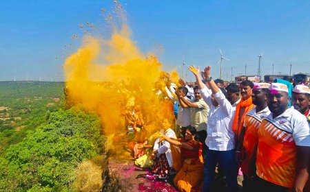 सह्याद्री की चोटी पर प्रकृति महोत्सव; सैकड़ों की उपस्थिति, बीज-भंडारे की उड़ान