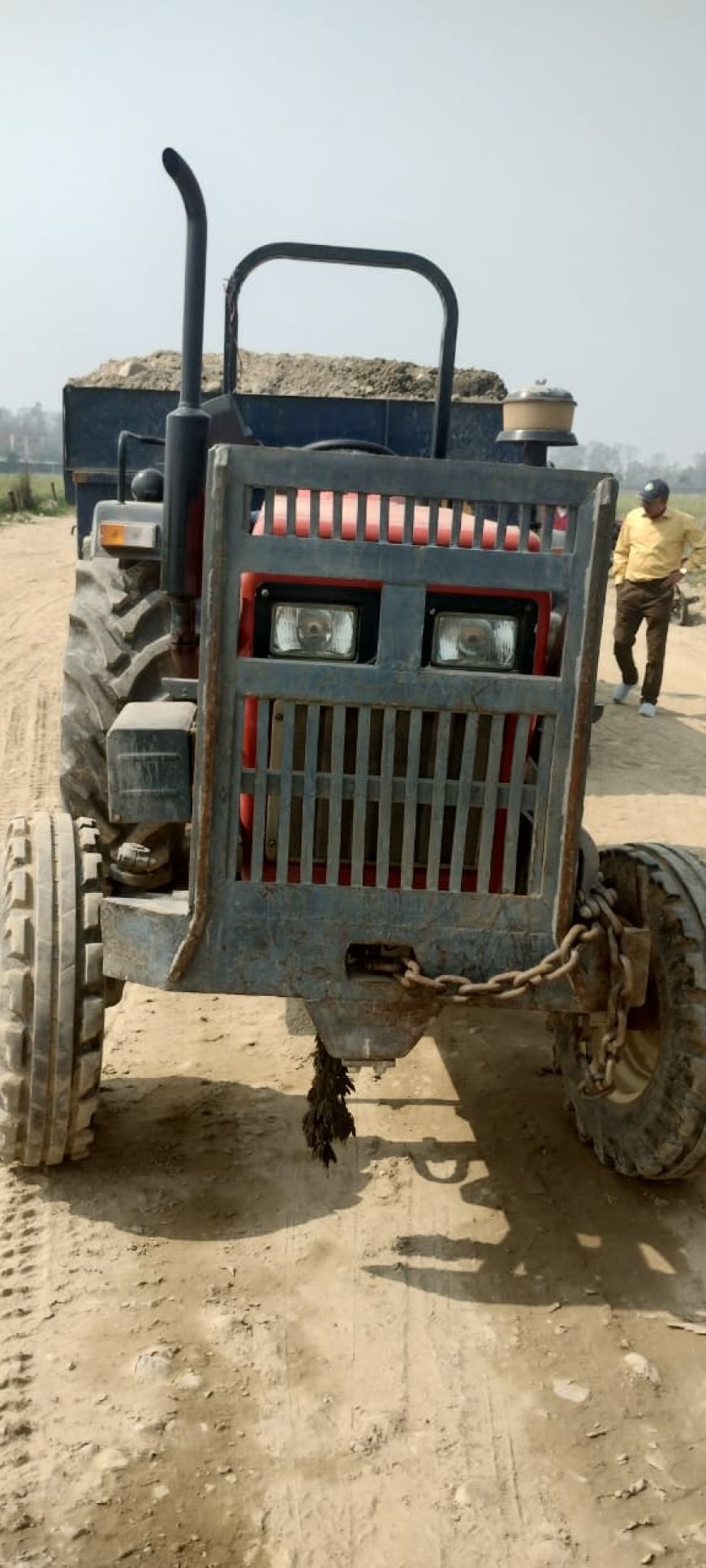 डीएम के निर्देश पर सघन चेकिंग अभियान, कई ओवरलोड वाहन कार्रवाई की जद में