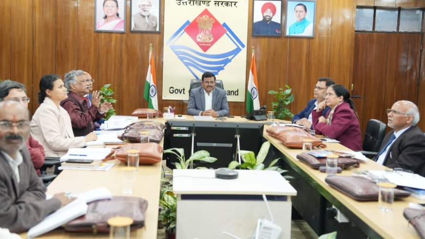 उत्तराखण्ड में बिल्डिंग बायलाॅज में होगा संशोधन, मुख्य सचिव आनंद बर्द्धन ने गठित की समिति