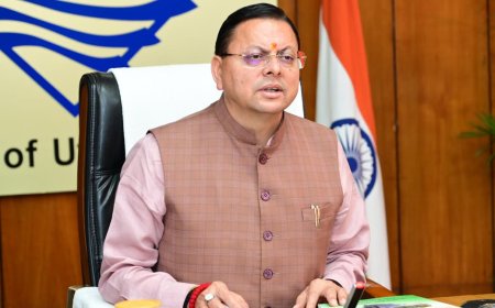 मुख्यमंत्री ने लोक निर्माण विभाग की मास्टर प्लान पुस्तिका का किया विमोचन