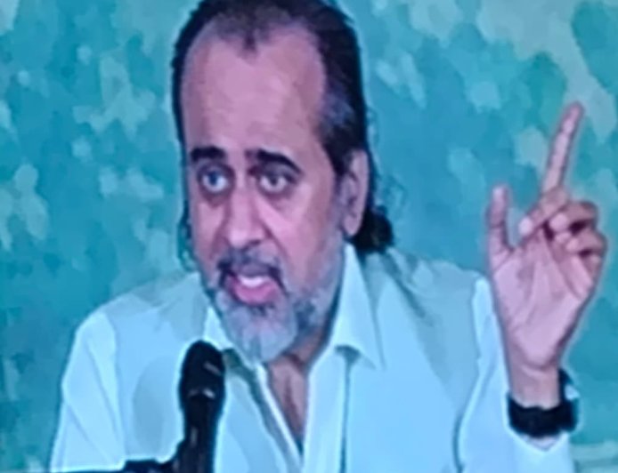 ऋषिकेश में आत्मज्ञान का उत्सव