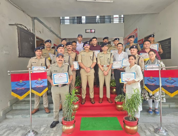 एसएसपी अजय गणपति ने की मासिक अपराध समीक्षा, कानून व्यवस्था सुदृढ़ करने के दिए निर्देश