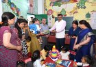 मुख्य सचिव आनन्द बर्द्धन ने विद्यालय, आंगनबाड़ी केन्द्र, पुस्तकालय एवं खेल सुविधाओं का किया निरीक्षण