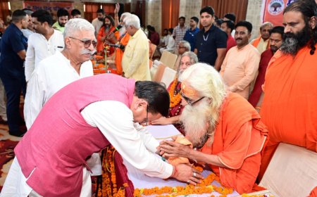 विश्व हिन्दू परिषद भारतीय संस्कृति और सनातन मूल्यों के संरक्षण का सशक्त माध्यम : मुख्यमंत्री धामी