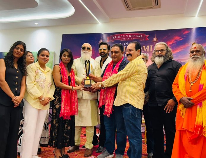 विभिन्न क्षेत्रों में उल्लेखनीय योगदान देने वाली प्रतिभाओं को ‘आईकॉन ऑफ देवभूमि अवॉर्ड 2026’ से नवाजा गया
