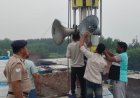 बिना अनुमति एवं निर्धारित मानकों के विपरीत संचालित लाउडस्पीकरों पर की गई कार्रवाई