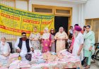 शहीदों की याद में 34 परिवारों को राशन वितरण एवं समाज सेवी पांच महिलाओं को सम्मानित कार्यक्रम का समाजसेवी लाल मोहम्मद ने किया शुभारंभ