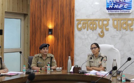 पुलिस महानिरीक्षक कुमायूँ परिक्षेत्र द्वारा चम्पावत का भ्रमण, भारत-नेपाल सीमा सुरक्षा का निरीक्षण एवं समीक्षा बैठक आयोजित