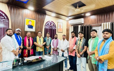 पालिकाध्यक्ष मनोज गुम्बर 'मिंटू' की अध्यक्षता में भाजयुमो जिला अध्यक्ष एवं पदाधिकारियों का हुआ भव्य स्वागत