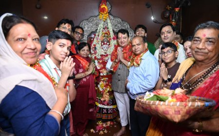 रथ यात्रा की पूर्व संध्या पर पुरी पहुंचे विधायक डॉ. संपत अग्रवाल, बाबा लिंगराज और माता बाट मंगला के दरबार में टेका माथा