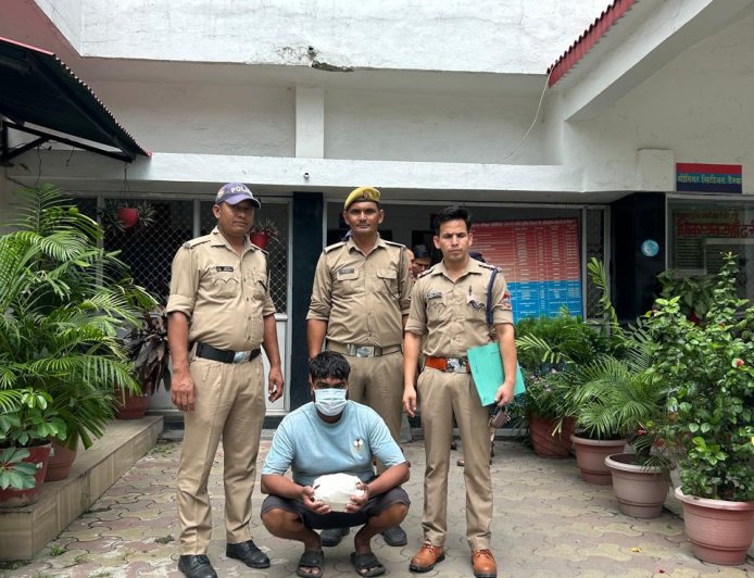ऑपरेशन प्रहार: कुमायूँ पुलिस ने 1.121 किलोग्राम अवैध चरस के साथ तस्कर को दबोचा