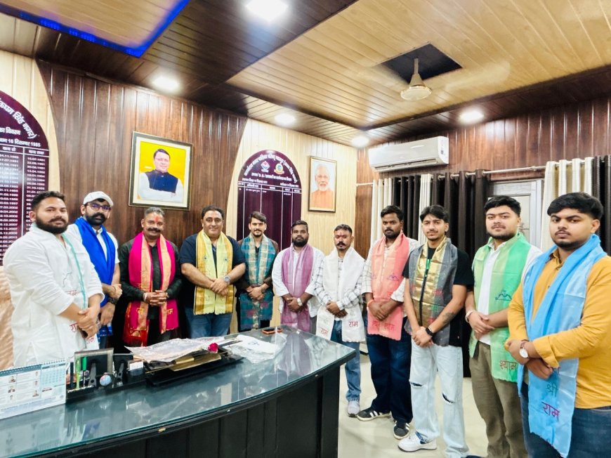 पालिकाध्यक्ष मनोज गुम्बर 'मिंटू' की अध्यक्षता में भाजयुमो जिला अध्यक्ष एवं पदाधिकारियों का हुआ भव्य स्वागत