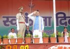 स्वतंत्रता दिवस पर मुख्यमंत्री श्री पुष्कर सिंह धामी ने परेड ग्राउंड में किया ध्वजारोहण