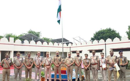 80वें स्वतंत्रता दिवस पर एसएसपी अजय गणपति ने किया ध्वजारोहण, अमर शहीदों को किया नमन — राष्ट्रसेवा, कर्तव्यनिष्ठा एवं सुरक्षा का लिया संकल्प
