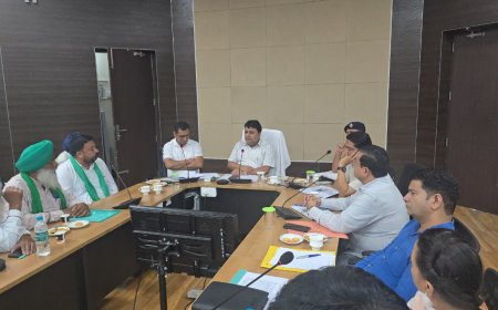 किसानों के साथ बैठक सौहार्दपूर्ण सम्पन्न