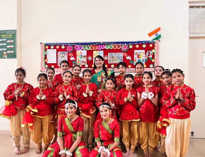 आर्डन प्रोग्रेसिव स्कूल में देशभक्ति और संस्कृति से सराबोर हुआ रंगारंग कार्यक्रम