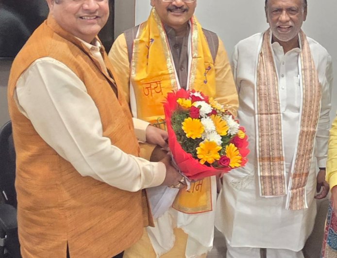 Perika Suresh Congratulates Newly Appointed National President of OBC Morcha, Amar Pal Maurya